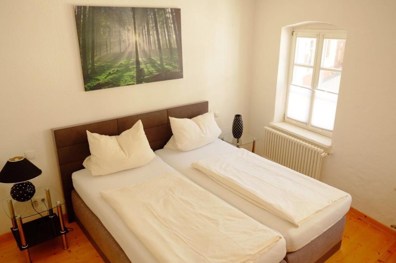 Ambiente Apartment *